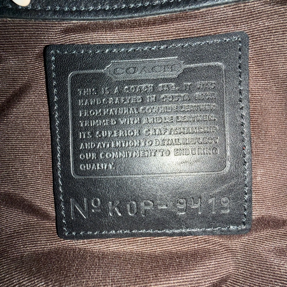 Coach • 9419 Hampton Satchel - Picture 2 of 13